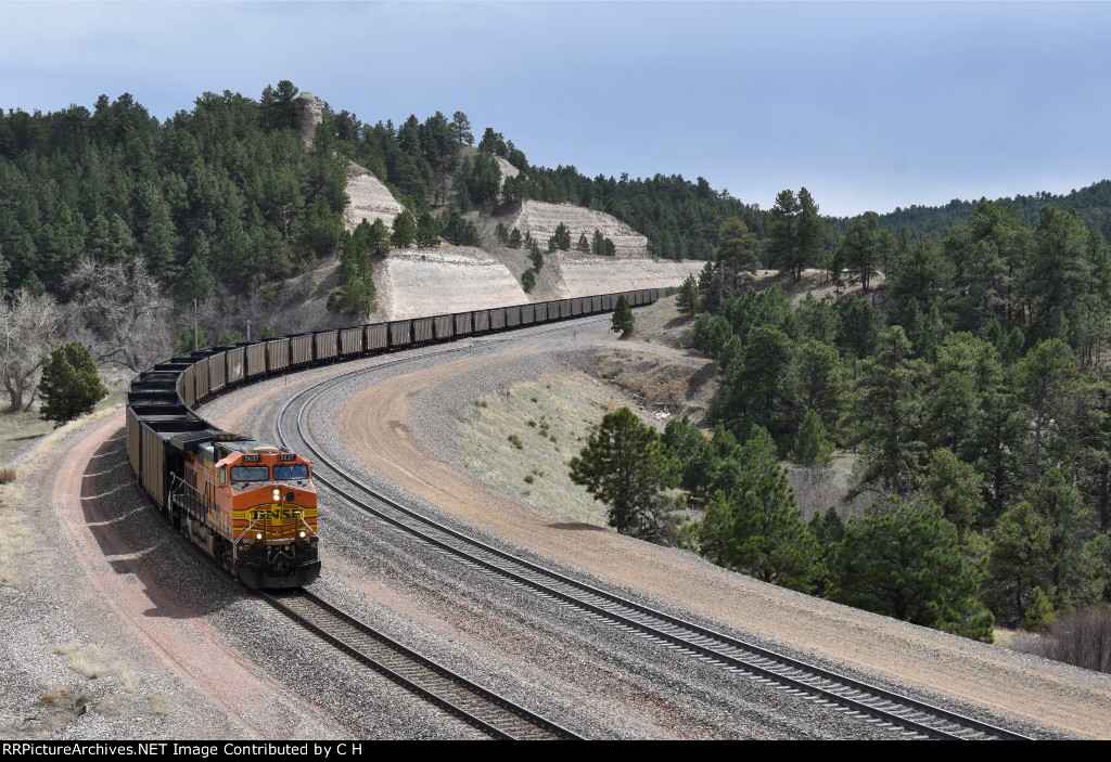 BNSF 5637